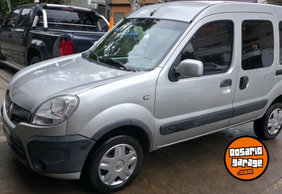 Utilitarios - Renault Kangoo 2014 GNC 120000Km - En Venta