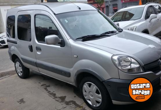 Utilitarios - Renault Kangoo 2014 GNC 120000Km - En Venta
