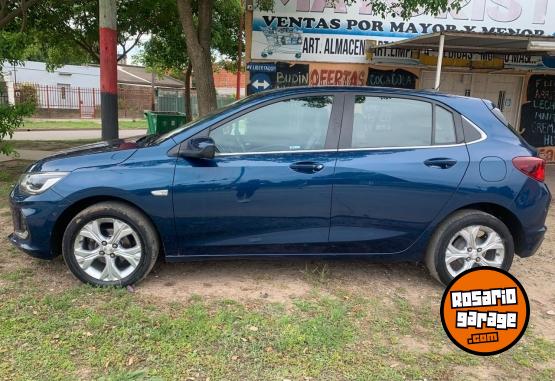Autos - Chevrolet Onix 2020 Nafta 110000Km - En Venta