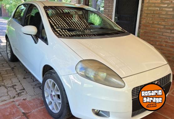 Autos - Fiat Punto 1.4 ELX 2010 Nafta 180000Km - En Venta