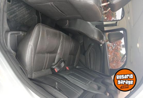 Autos - Ford Focus titanium 2014 Nafta 140000Km - En Venta