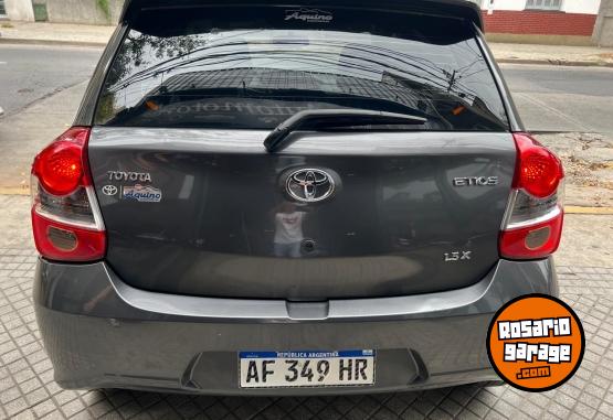 Autos - Toyota Etios x 1.5 2023 Nafta 87000Km - En Venta