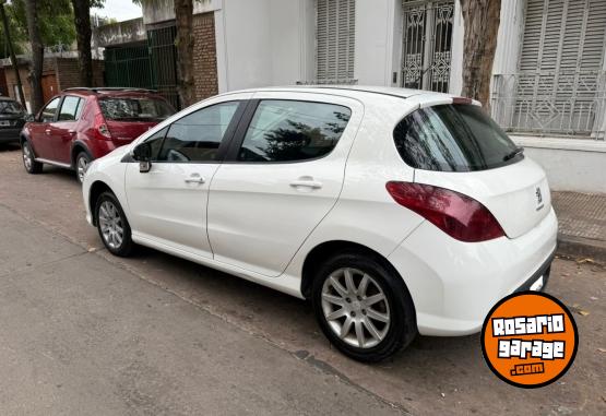 Autos - Peugeot 308 HDI Active 2014 Diesel 160000Km - En Venta