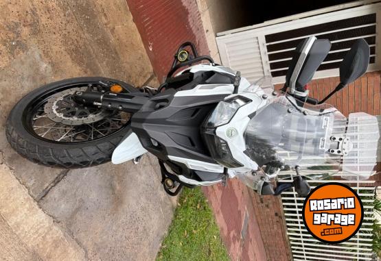 Motos - Benelli Trk502X 2021 Nafta 9500Km - En Venta