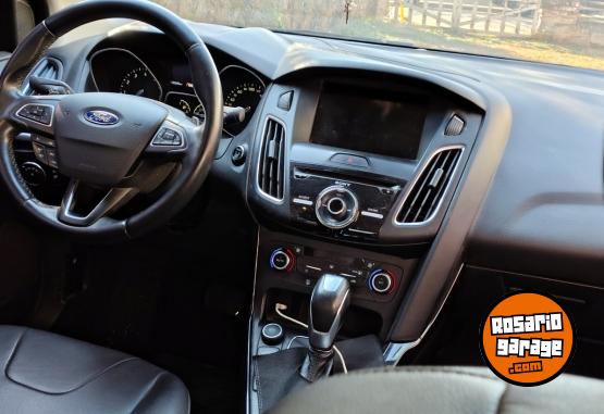 Autos - Ford FOCUS 3 TITANIUM 2016 Nafta 78500Km - En Venta