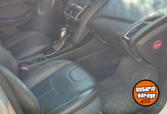 Autos - Ford FOCUS 3 TITANIUM 2016 Nafta 78500Km - En Venta