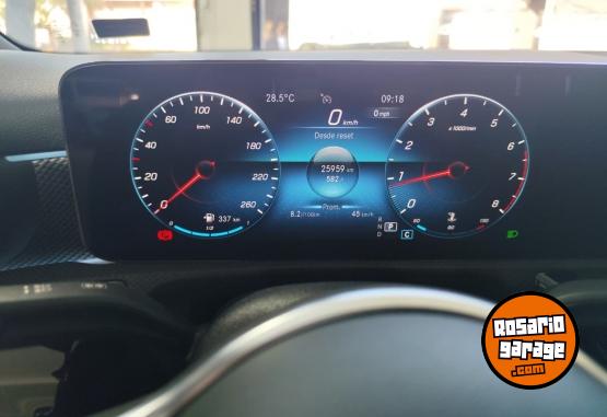 Autos - Mercedes Benz A 200 PROGRESIVE 2022 Nafta 25000Km - En Venta