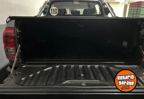 Camionetas - Toyota Hilux 2019 Diesel 83000Km - En Venta