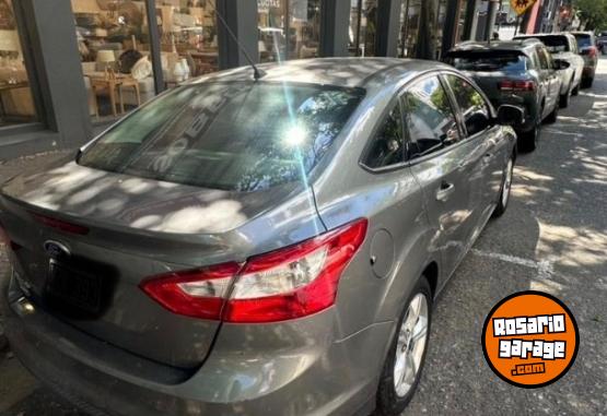 Autos - Ford Focus 2014 Nafta 125000Km - En Venta