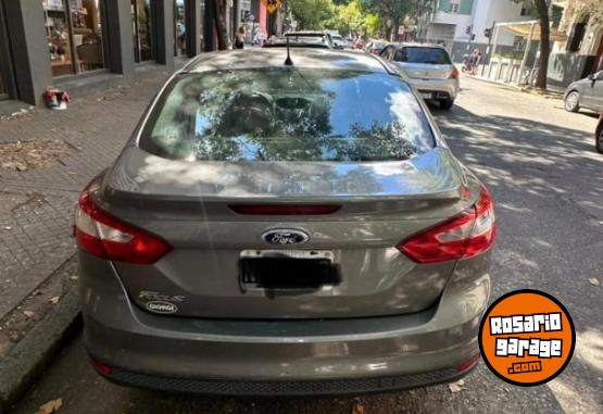 Autos - Ford Focus 2014 Nafta 125000Km - En Venta