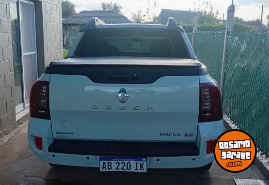 Camionetas - Renault Oroch Outsaider 2017 GNC 76000Km - En Venta