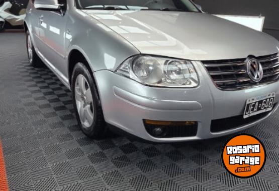 Autos - Volkswagen Bora 2010 Diesel 200000Km - En Venta