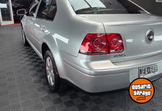 Autos - Volkswagen Bora 2010 Diesel 200000Km - En Venta