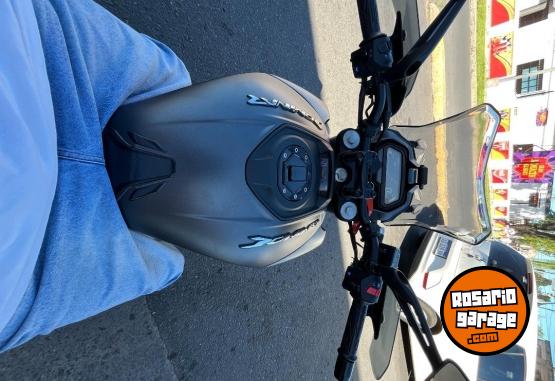 Motos - Bajaj dominar 400 2024 Nafta 5000Km - En Venta