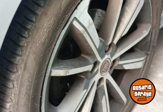 Autos - Fiat Cronos presicion 1.8 c 2018 Nafta 83000Km - En Venta