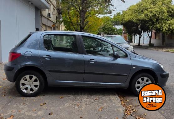 Autos - Peugeot 307 2004 Nafta 127000Km - En Venta