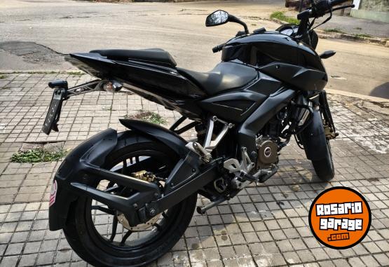 Motos - Bajaj Ns 200 2014 Nafta 40000Km - En Venta