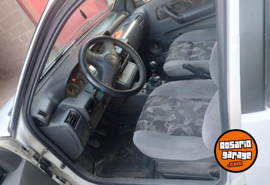 Autos - Renault Clio 1998 Nafta 250000Km - En Venta