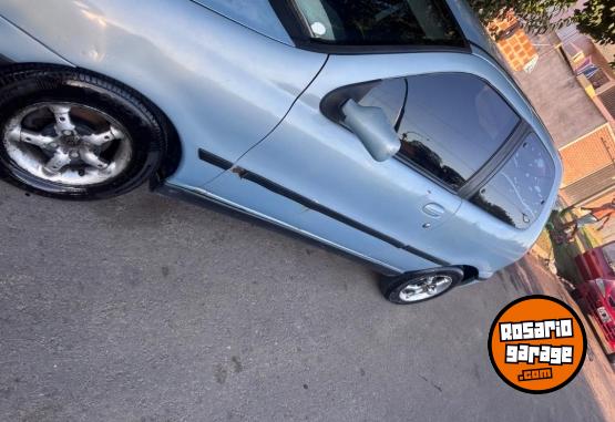 Autos - Fiat Palio 2020 Diesel 100000Km - En Venta