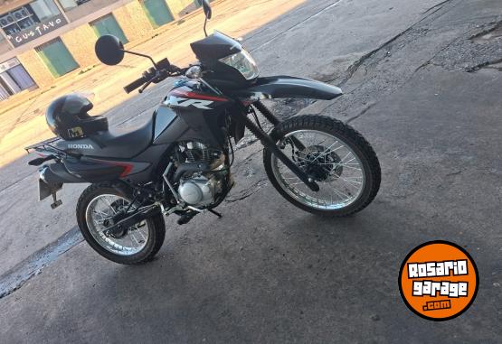 Motos - Honda Xr 2025 Nafta 2500Km - En Venta