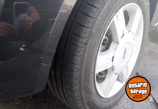 Autos - Ford Fiesta max 2006 Nafta 161000Km - En Venta