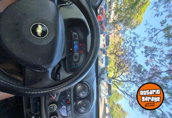 Autos - Chevrolet Agile 2011 Nafta 185000Km - En Venta