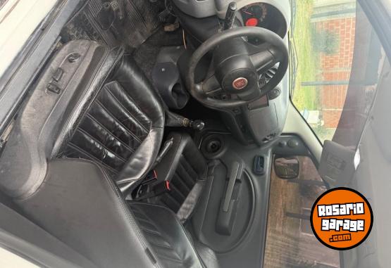 Utilitarios - Fiat Fiorino 2017 Nafta 170000Km - En Venta