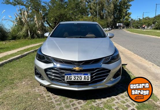 Autos - Chevrolet Cruze Premier 2023 Nafta 32000Km - En Venta