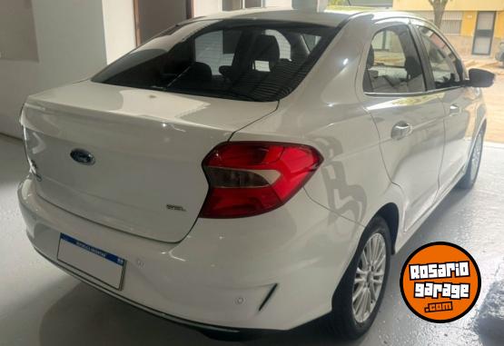 Autos - Ford Ka SEL 4 puertas 2020 Nafta 100000Km - En Venta