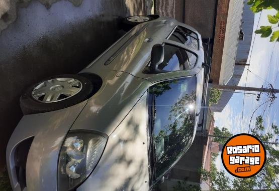 Autos - Renault Clio 2006 Nafta 262000Km - En Venta