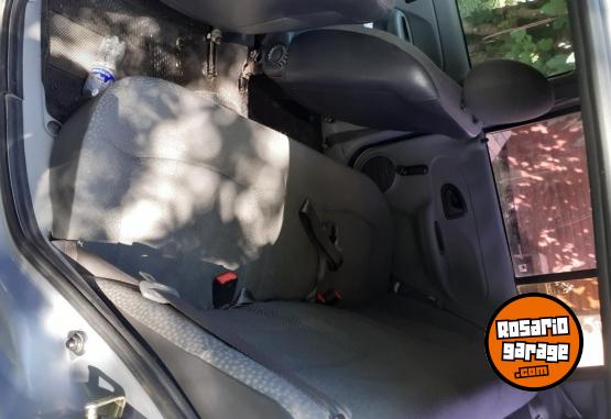 Autos - Renault Clio 2006 Nafta 262000Km - En Venta