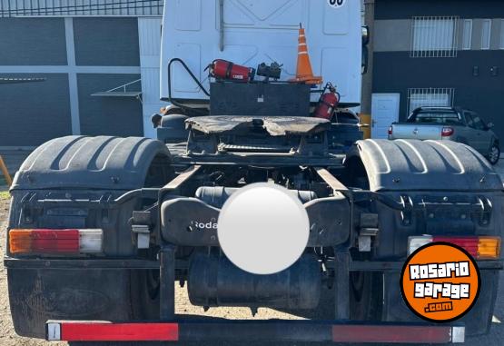 Camiones y Grúas - 🚛 FORD CARGO 1722 2015 – IMPECABLE + CABINA DORMITORIO - En Venta