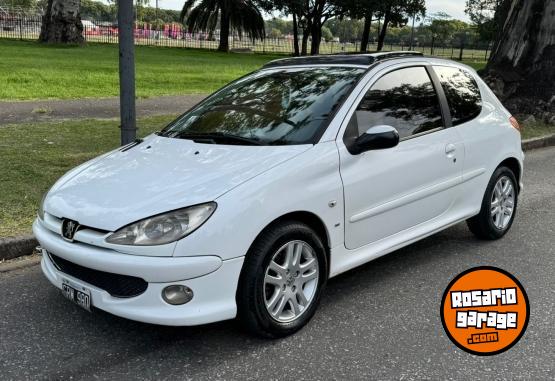 Autos - Peugeot 206 2007 Nafta 219000Km - En Venta
