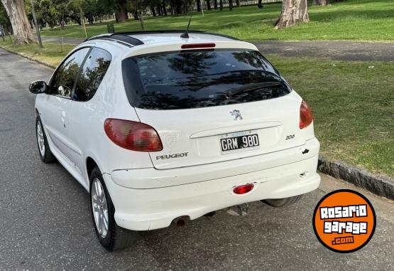 Autos - Peugeot 206 2007 Nafta 219000Km - En Venta