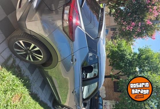 Autos - Nissan Kick 2025 Nafta 8800Km - En Venta