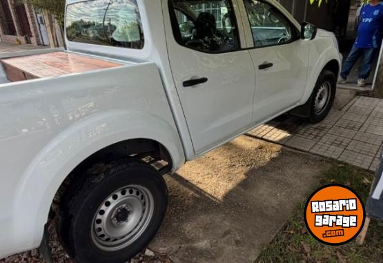 Camionetas - Nissan Frontier 2023 Diesel 44000Km - En Venta