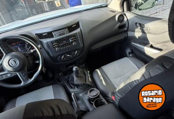 Camionetas - Nissan Frontier 2023 Diesel 44000Km - En Venta