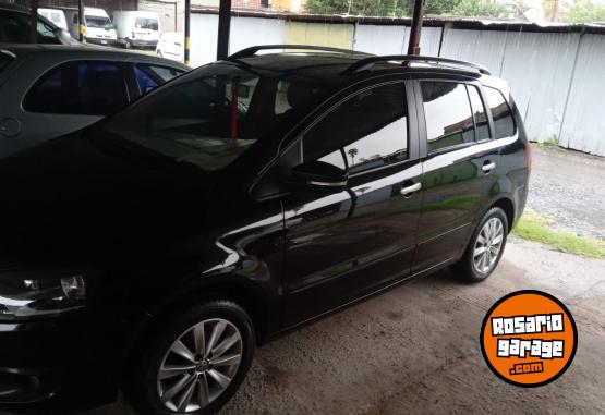 Autos - Volkswagen Suran 2011 Nafta 50050Km - En Venta
