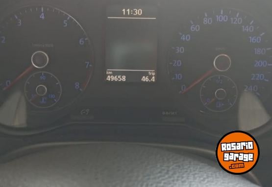 Autos - Volkswagen Suran (pocos KLM) 2011 Nafta 50500Km - En Venta