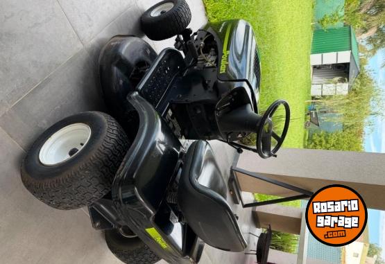 Otros - Tractor cortacésped Poulan Pro - En Venta