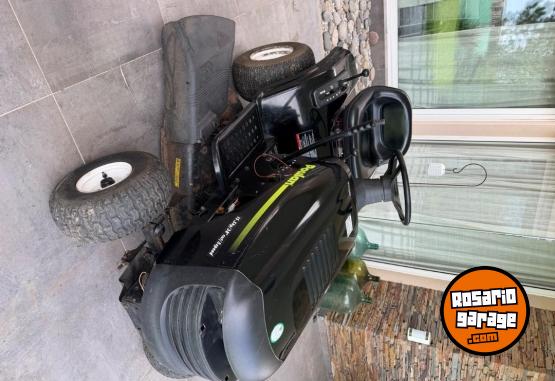Otros - Tractor cortacésped Poulan Pro - En Venta