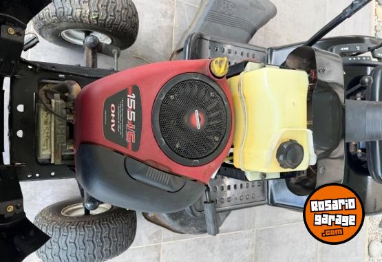 Otros - Tractor cortacésped Poulan Pro - En Venta