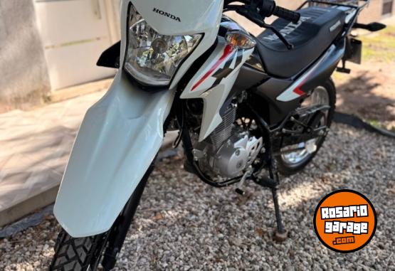 Motos - Honda Honda XR150cc 2025 Nafta 2360Km - En Venta