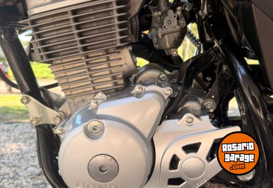 Motos - Honda Honda XR150cc 2025 Nafta 2360Km - En Venta