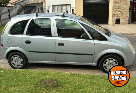 Autos - Chevrolet Meriva 2011 GNC 180000Km - En Venta