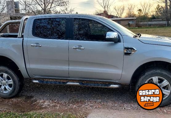 Camionetas - Ford RANGER 2021 Diesel 54000Km - En Venta
