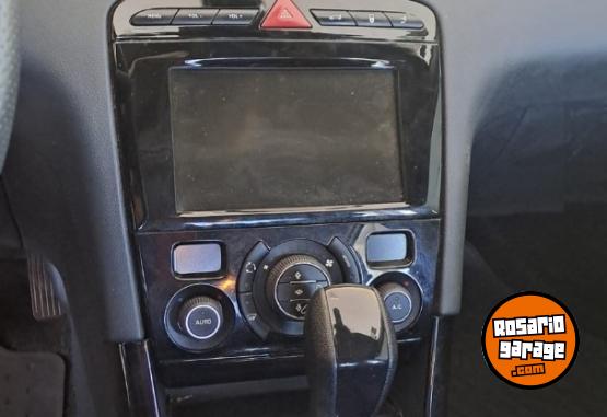 Autos - Peugeot 408 2019 Nafta 150000Km - En Venta