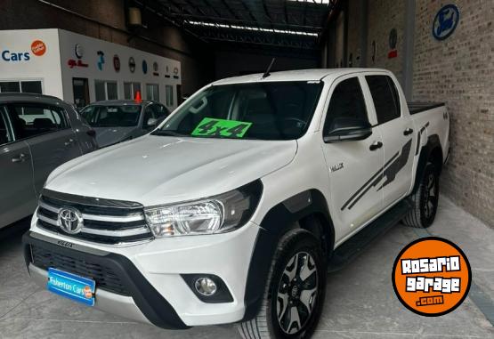 Camionetas - Toyota Hilux 4X4 DC DX 2.4 TDI 2022 Diesel 60000Km - En Venta