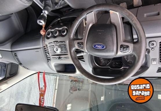 Camionetas - Ford Ranger 2012 Diesel 240000Km - En Venta