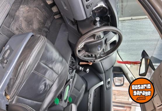 Camionetas - Ford Ranger 2012 Diesel 240000Km - En Venta